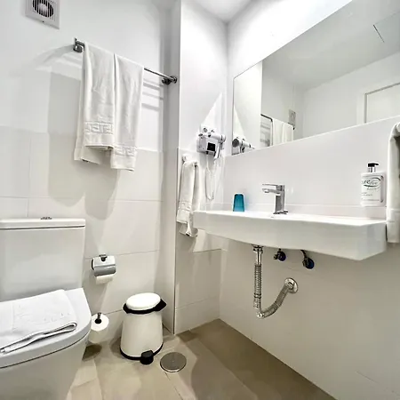 Double With Terrace Or Balcony, Wifi, Breakfast Included And Volcano View * يايثا